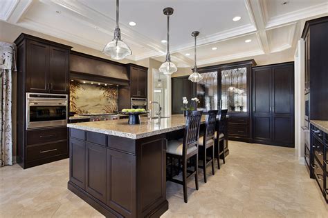 25 Traditional Dark Kitchen Cabinets Godfather Style