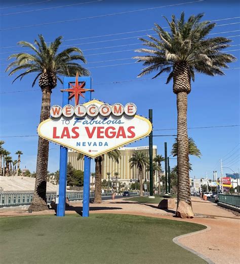 AOT Travel - Transform. Experience. Discover.