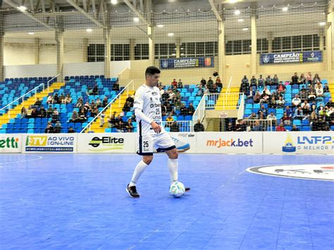 Ap S Trope O Tubar O Futsal Vai Ao Paran Em Busca De Vit Ria Sulinfoco