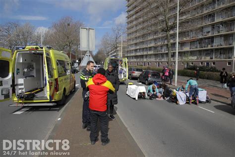 Vader En Kind Ernstig Gewond Bij Aanrijding Met Motor Leyweg Den Haag