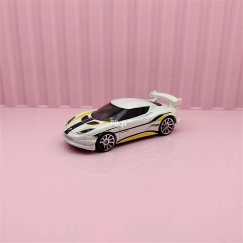 2014 Hot Wheels Mainline HW Showroom HW All Stars Lotus Evora GT4 Pearl White Loose Shopee