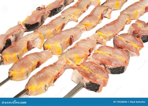 Filetes Del Esturi N En Los Pinchos Foto De Archivo Imagen De Carne