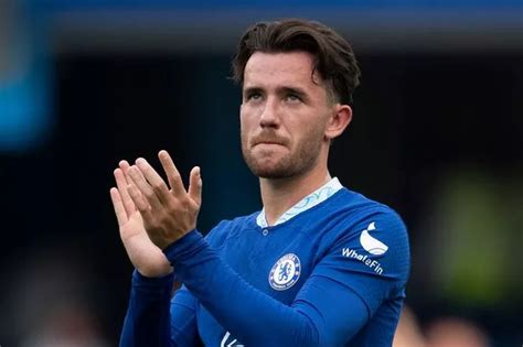 Ben Chilwell Comforts Tearful Chelsea Star As Man Utd And Liverpool