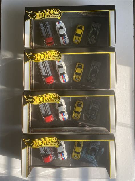 Hot Wheels Premium German Racers Diorama Garage Box Car Sets Lot