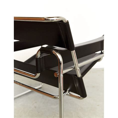 Vintage Wassily Chair In Black Leather Marcel Breuer