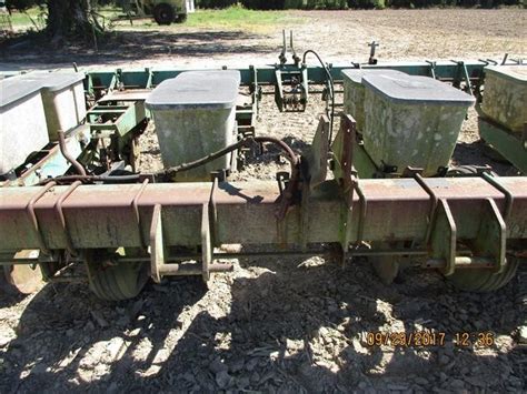 John Deere 7100 Planters For Parts Bigiron Auctions