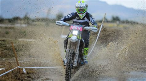 Joana Gonçalves Sagra Se Tetracampeã Nacional De Enduro Enduro Portugal