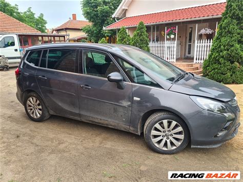 Opel Zafira C Cdti A Dth Bontott J Rm Bont S Bontott