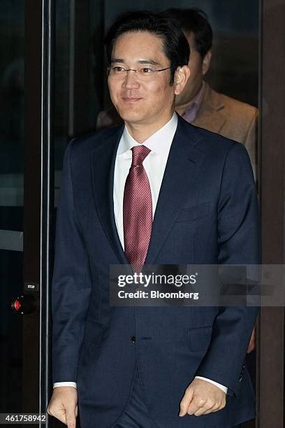 44 Lee Jae Yong (Businessman) Stock Photos, High-Res Pictures, and ...