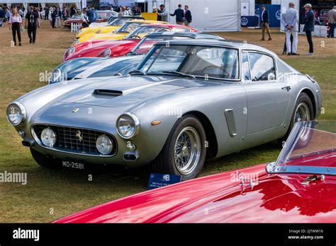 Ferrari Gt Swb Sefac Hot Rod Auf Dem Salon Prive Concours Im