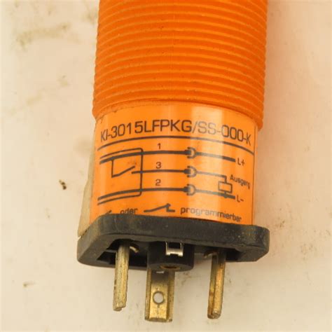 IFM KI 3015LFPKG SS 000 K Efector Capacitive Sensor 15mm Range M30x1 5