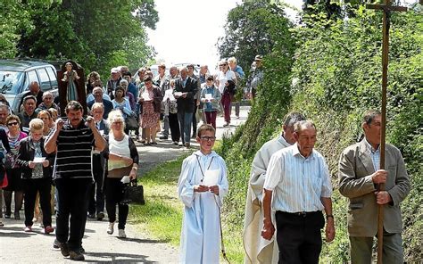 Pardon De Saint Mathurin Ferveur Et Tradition Le T L Gramme