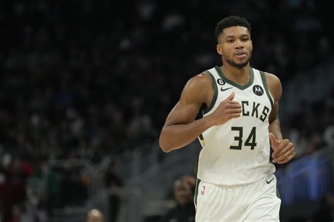 Giannis Antetokounmpo Playing At Mvp Level As He Leads Milwaukee Bucks