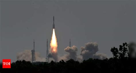 Isro Gslv F Launch Live Isro Launches Gslv Nvs Navigation Satellite