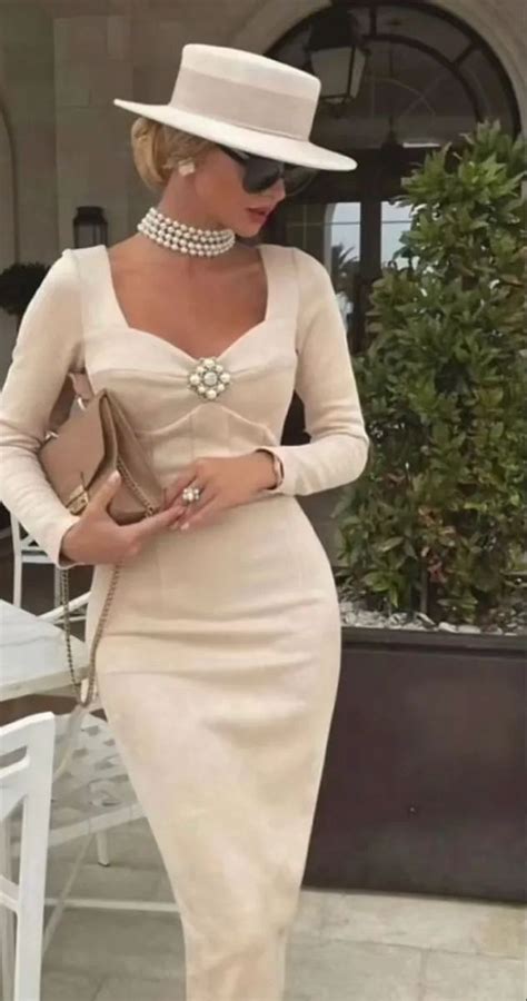 Old Money Aesthetic How To Dress Like The Rich On A Budget Elegant Outfit Classy