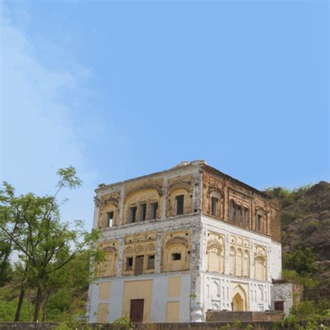 19th Century Gurdwara Being Restored To Its Original Magnificence | SikhNet