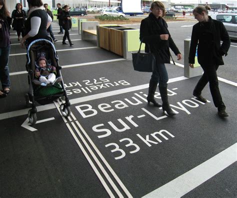 intégral Ruedi Baur Paris Design urbain Signalétique Signalétique