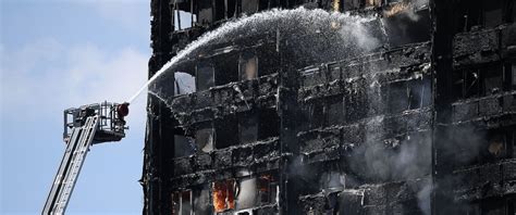 Massive Fire Engulfs London High Rise Leaves At Least 6 Dead Abc News