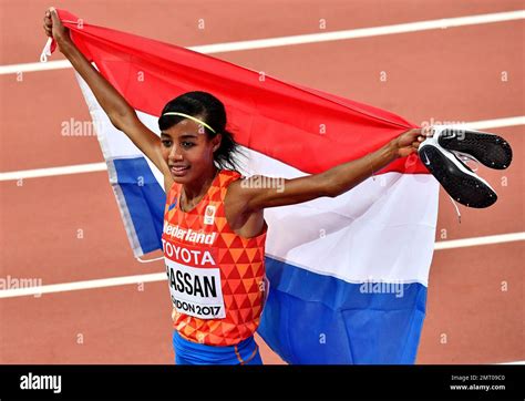 Netherlands Sifan Hassan Celebrates After Winning The Bronze Medal In