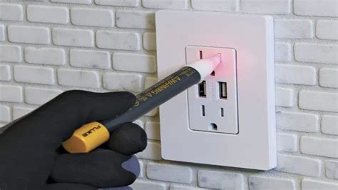 How To Use A Voltage Tester On Outlet A Comprehensive Guide For Safe