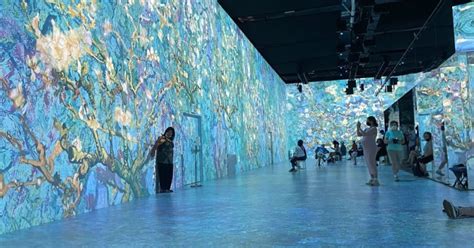 Immersive Van Gogh Exhibit NYC Review – The Edition GA