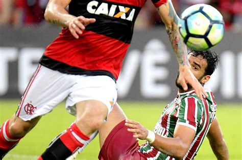 Fluminense Recebe Primeira Proposta Do Flamengo Por Dourado Flaresenha