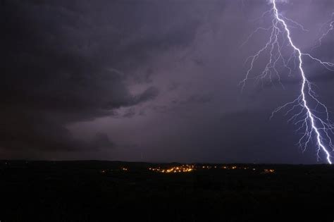 Orages fin de la vigilance orange pour lensemble des départements