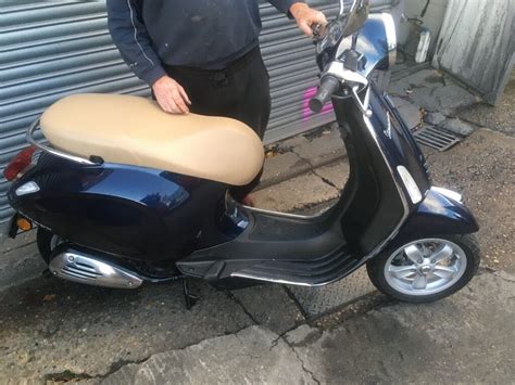 Vespa Primavera 50cc Navy Blue 750miles In Norwood London Gumtree