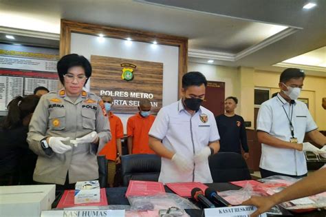 Polisi Bekuk Kelompok Pencuri Modus Pecah Kaca Kendaraan ANTARA News