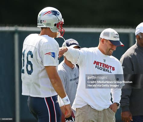 Patriots offensive coordinator and QB coach Josh McDaniels joshed ...