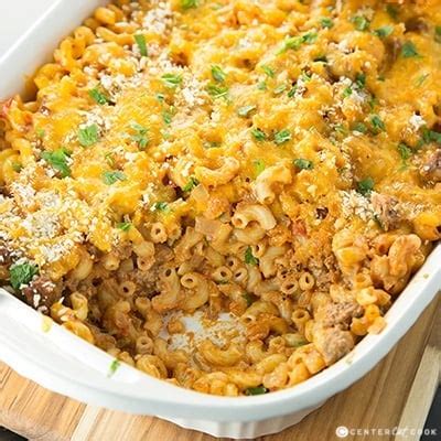 ground beef macaroni casserole