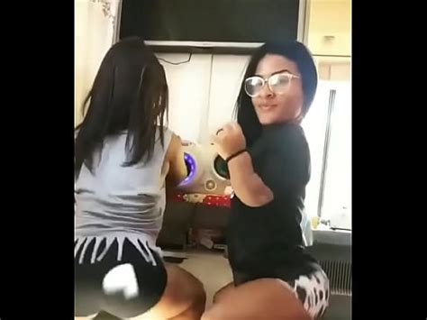 Two Sexy Latina Midgets XVIDEOS