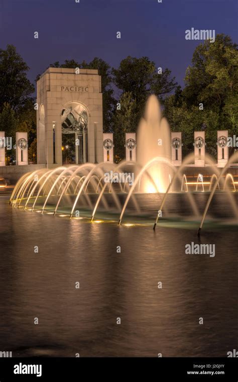 USA Washington D C World War II Memorial Stock Photo Alamy