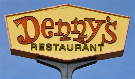 Denny's Restaurants | RoadsideArchitecture.com