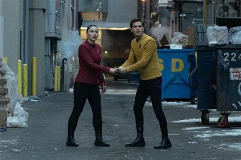 Star Trek Strange New Worlds Paul Wesley Gushes That The Kirk Laan