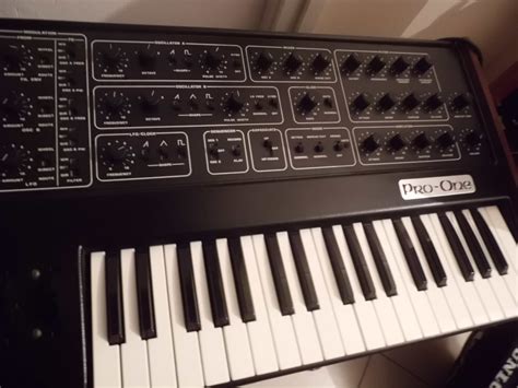 Photo Sequential Circuits Pro One Sequential Circuits Pro One 31635