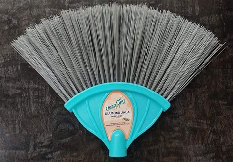 Plastic Diamond Jala Brush At Rs 48 Piece In Agra ID 2852537402862