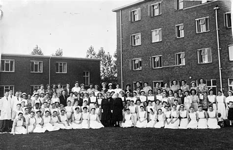 The nursing staff at LUTON AND DUNSTABLE Hospital – LUTON MEMORIES