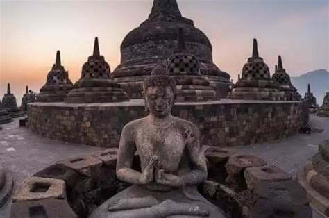 5 Kerajaan Budha Di Indonesia Lengkap Dengan Peninggalan Sejarahnya