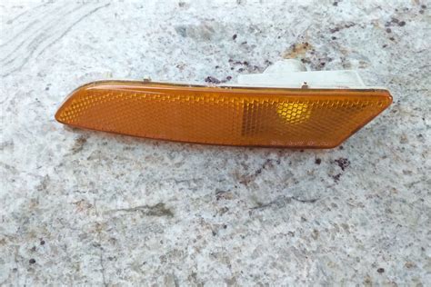 Chrysler Crossfire Front Left Bumper Side Marker Light Amber Lamp Ebay