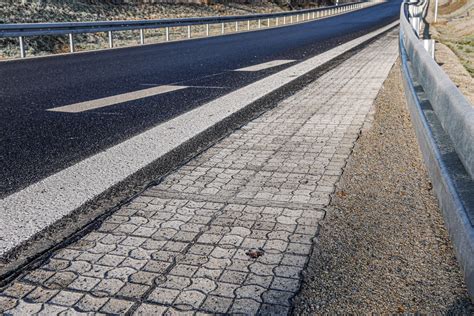 Roads & Road Shoulder | Ecoraster North America