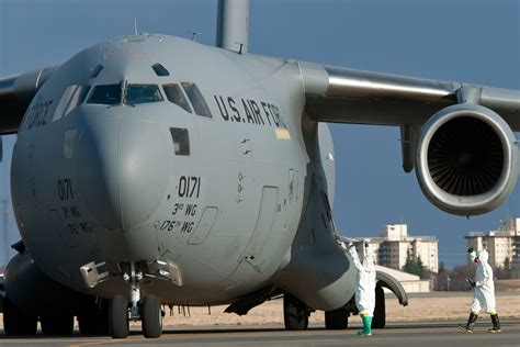 A Boeing C Globemaster Iii Full Hd Wallpaper And Background