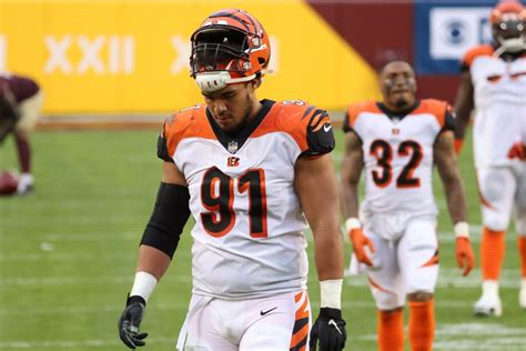 Nfl Hands De Amani Bledsoe Week Ped Suspension