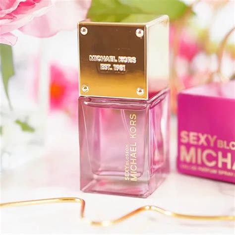 Michael Kors Sexy Blossom Eau De Parfum Heygirl Pk