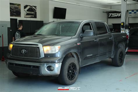 Toyota Tundra Lifted Toyota Tundra Tundra Truck Off