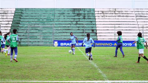 Gurias Gremistas seguem preparação para estreia no Gauchão Feminino 2019