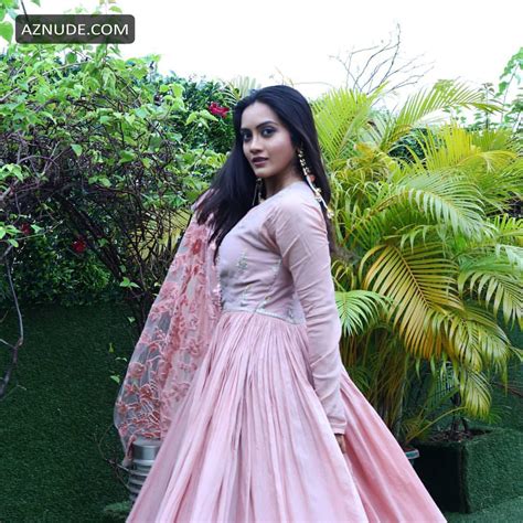 Amika Shail Hot Sexy Pics Collection July September AZNude