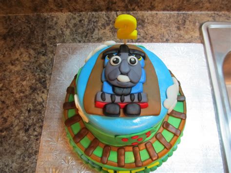 Gotta EAT Cake: Thomas the Train Cake