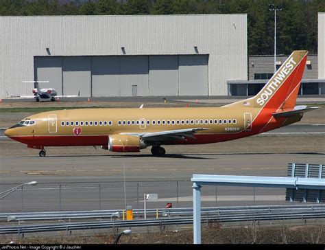 N392SW Boeing 737 3H4 Southwest Airlines J Jauchler JetPhotos