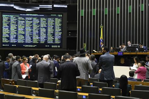 Ap S Acordo Congresso Mant M Veto De Bolsonaro Corre O Anual Do